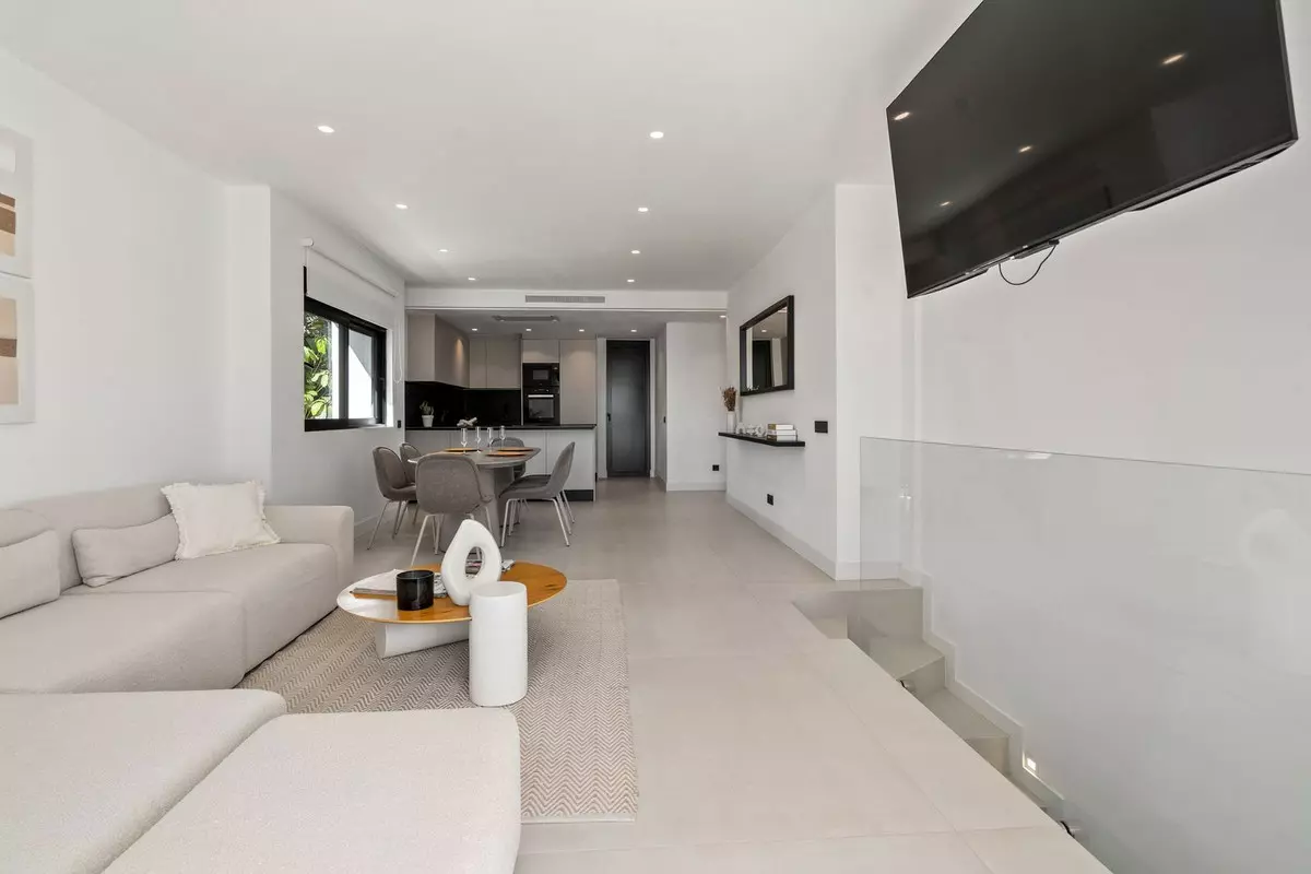 3-bedroom Apartment In Estepona, Spain (269 M²)