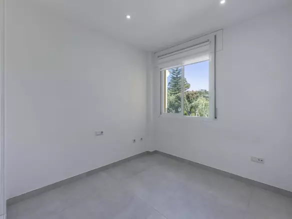 3-bedroom Town House In Estepona, Spain (102 M²)