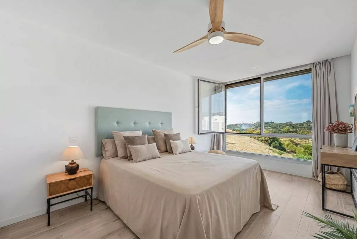 3-bedroom Town House In Estepona, Spain (167 M²)