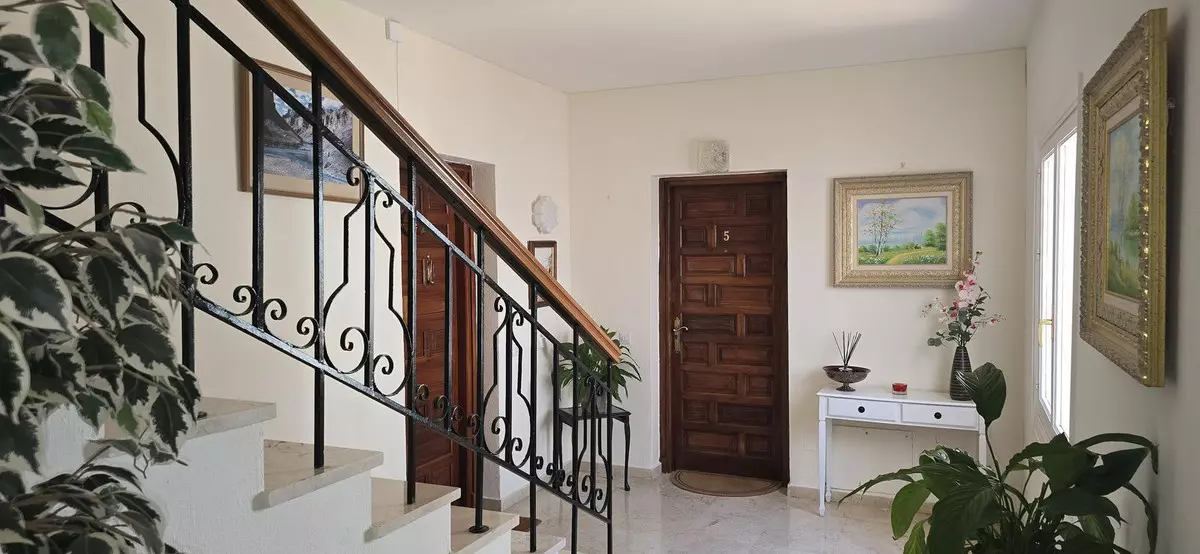 2-bedroom Apartment In Estepona, Spain (126 M²)