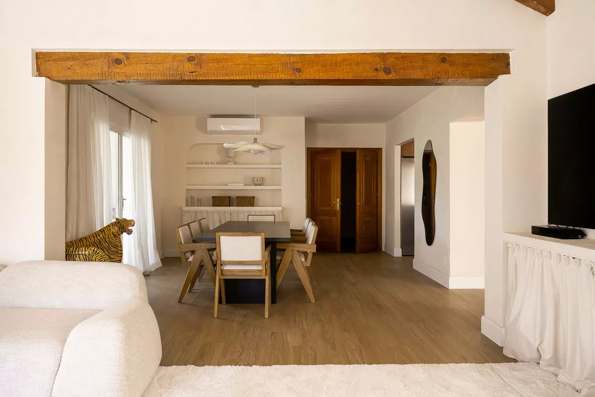 7-bedroom Villa In Marbella, Spain (558 M²)