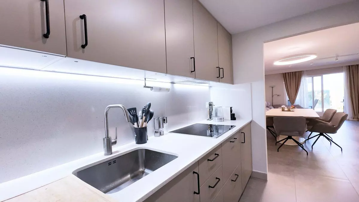 2-bedroom Apartment In Estepona, Spain (92 M²)