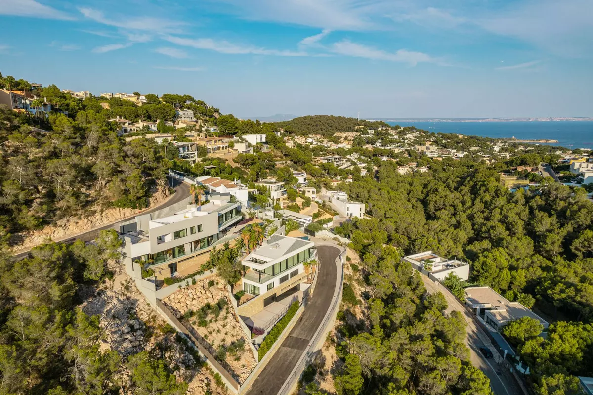 4-bedroom Villa In Calvià, Spain (584 M²)
