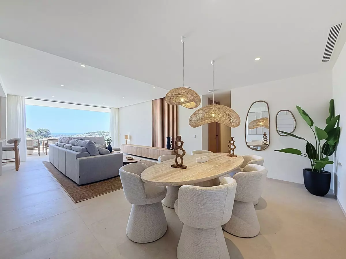 3-bedroom Apartment In Benahavis, Spain (150 M²)