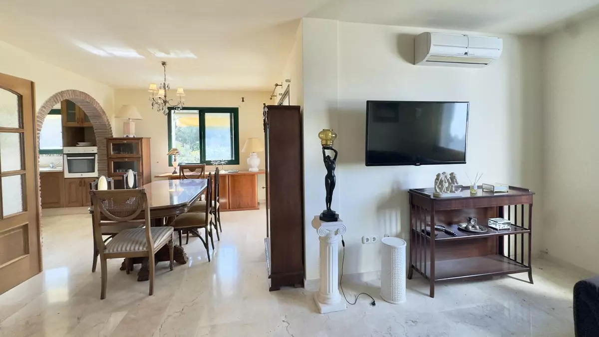 3-bedroom Town House In Mijas, Spain (223 M²)