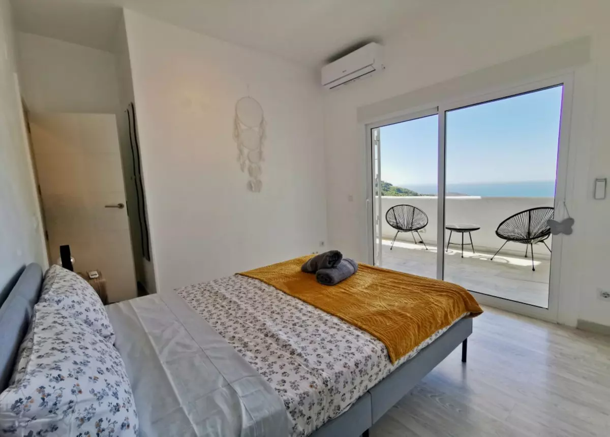 3-bedroom Apartment In Marbella, Spain (101 M²)