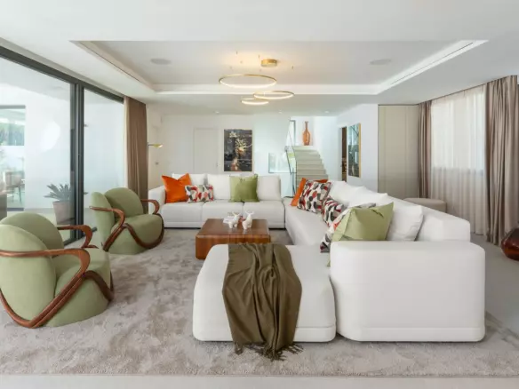 5-bedroom Villa In Marbella, Spain (627 M²)