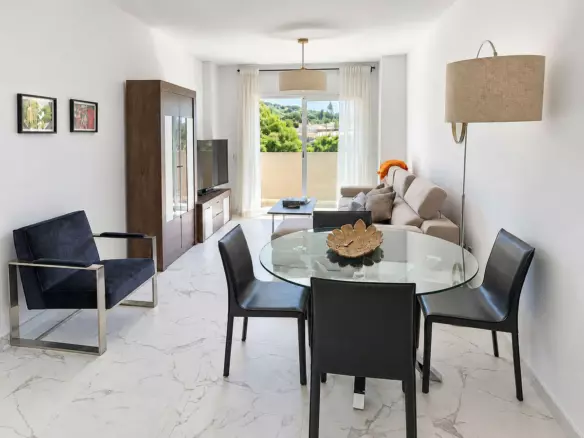 3-bedroom Apartment In Marbella, Spain (79 M²)