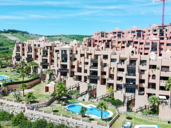3-bedroom Apartment In Manilva, Spain (138 M²)