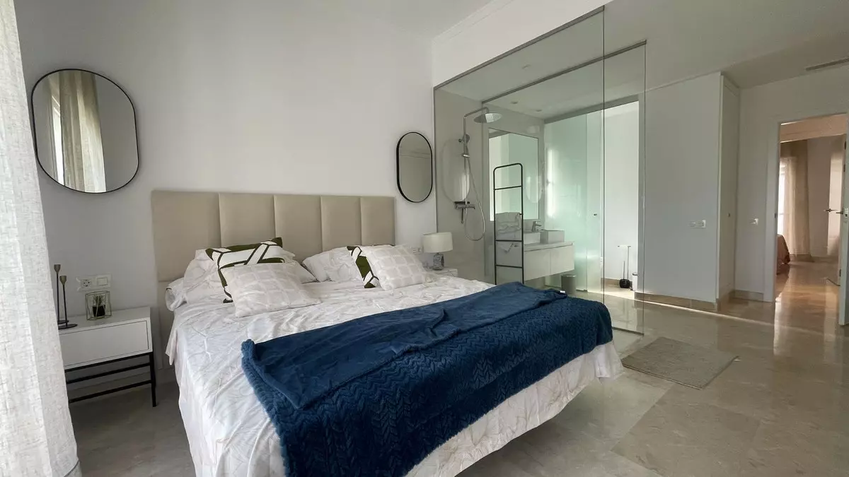 3-bedroom Apartment In Estepona, Spain (120 M²)
