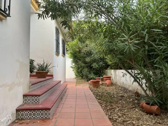 5-bedroom Villa In Mijas, Spain (271 M²)