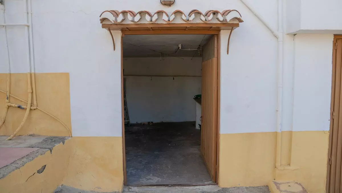 3-bedroom Country House In Álora, Spain (101 M²)