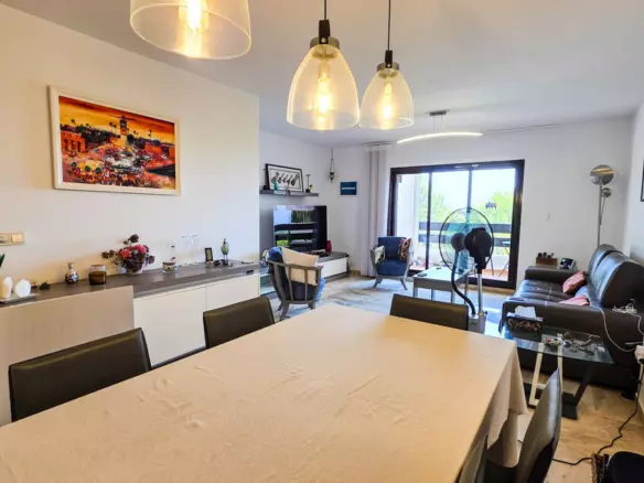 3-bedroom Apartment In Casares, Spain (140 M²)