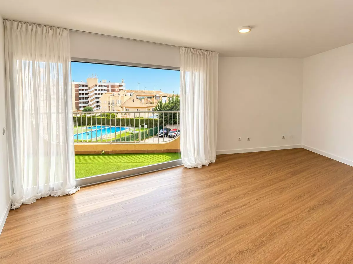 3-bedroom Apartment In Orihuela, Spain (92 M²)