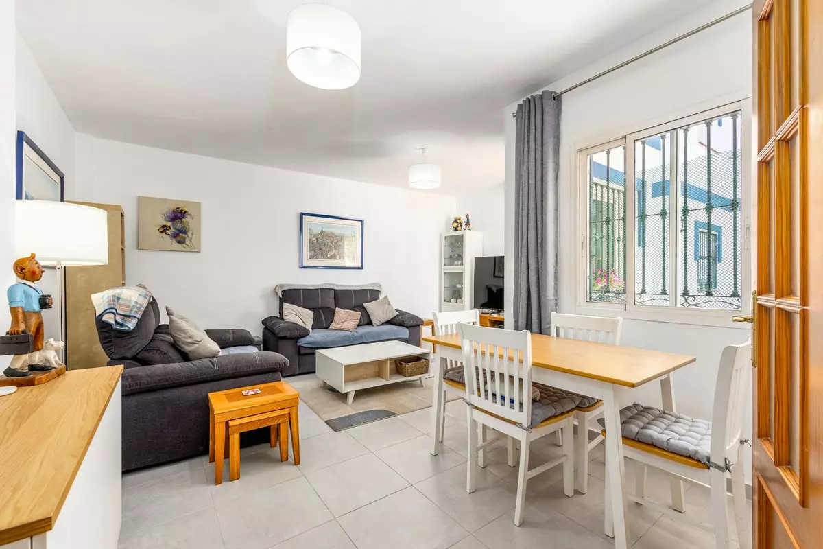 5-bedroom Town House In Alhaurín El Grande, Spain (169 M²)