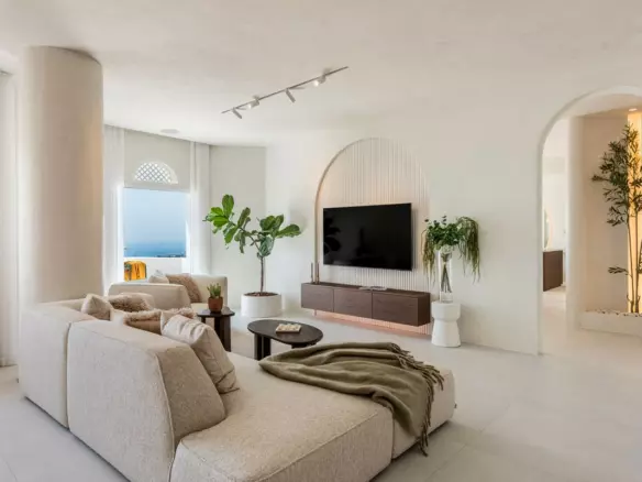 3-bedroom Apartment In Marbella, Spain (223 M²)