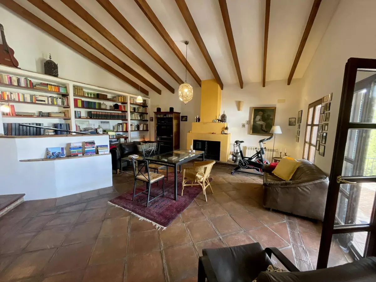 5-bedroom Country House In Villanueva De La Concepción, Spain (635 M²)