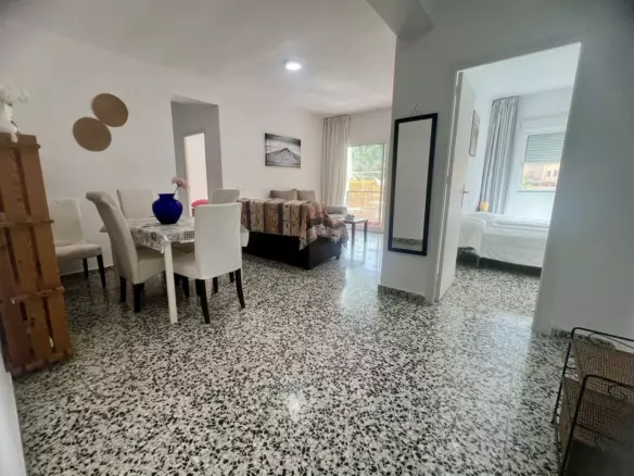 3-bedroom Apartment In Málaga, Spain (90 M²)