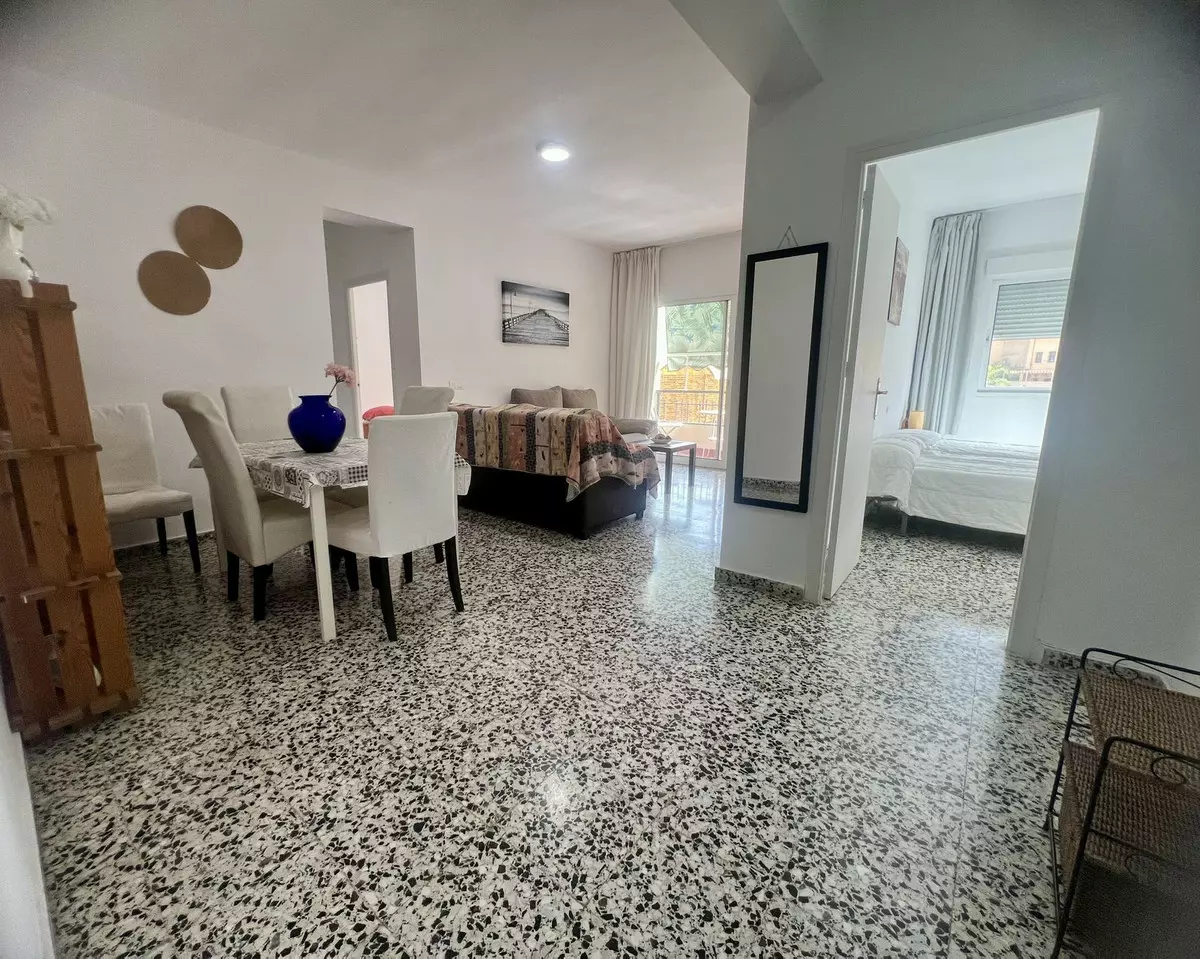 3-bedroom Apartment In Málaga, Spain (90 M²)