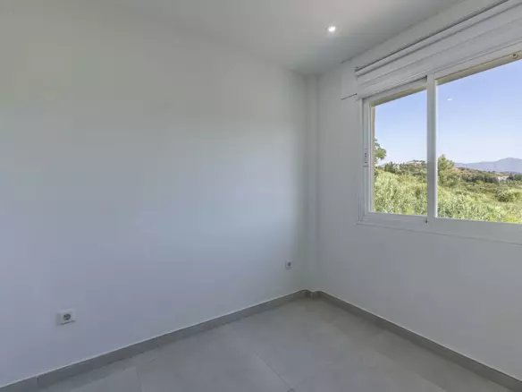 3-bedroom Town House In Estepona, Spain (102 M²)