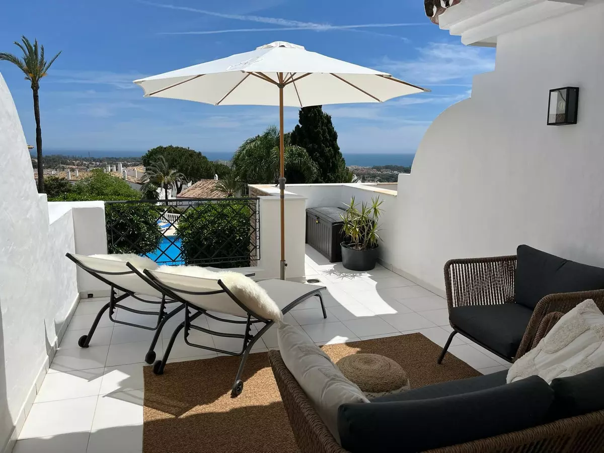 2-bedroom Apartment In Estepona, Spain (90 M²)