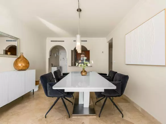 2-bedroom Apartment In Estepona, Spain (93 M²)