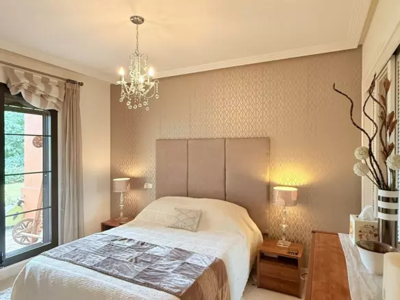 2-bedroom Apartment In Benahavis, Spain (100 M²)