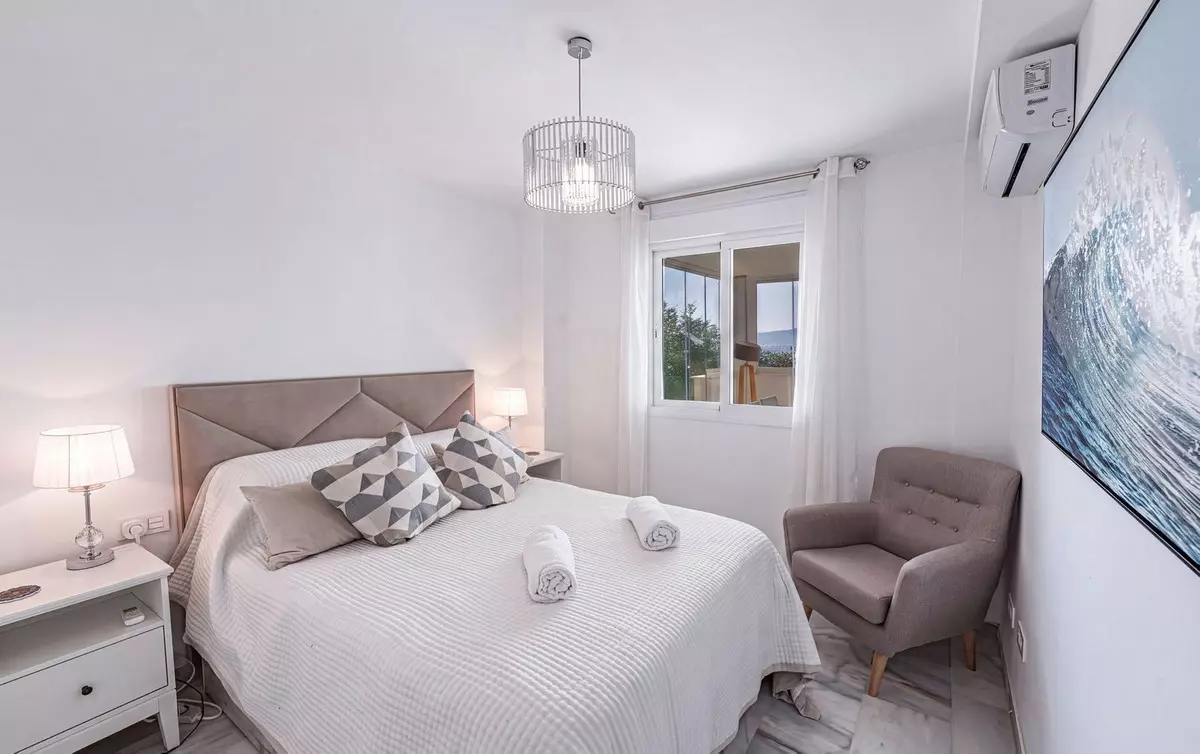 3-bedroom Apartment In Casares, Spain (80 M²)