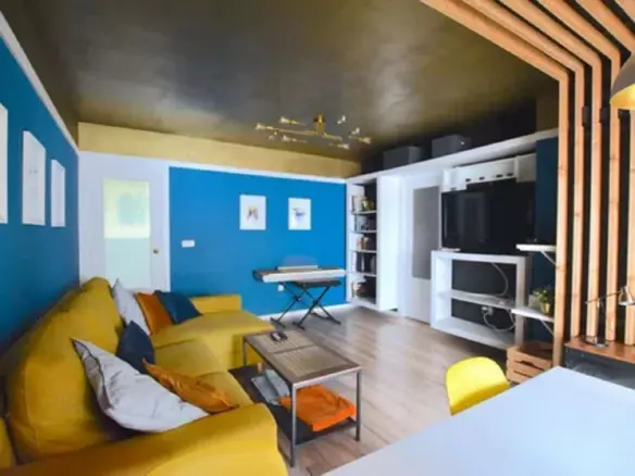 3-bedroom Apartment In Málaga, Spain (103 M²)