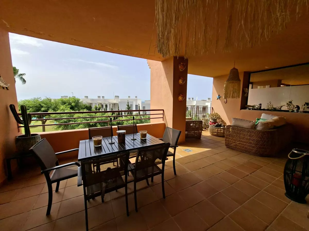 2-bedroom Apartment In Manilva, Spain (106 M²)