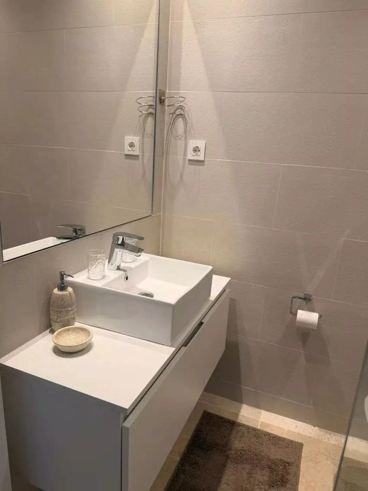 3-bedroom Apartment In Estepona, Spain (100 M²)