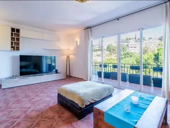 4-bedroom Villa In Málaga, Spain (250 M²)