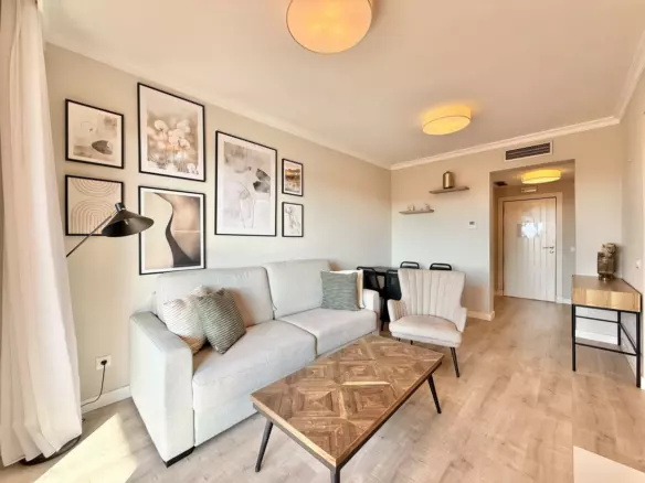 1-bedroom Apartment In Estepona, Spain (70 M²)