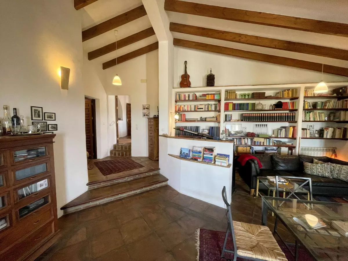 5-bedroom Country House In Villanueva De La Concepción, Spain (635 M²)