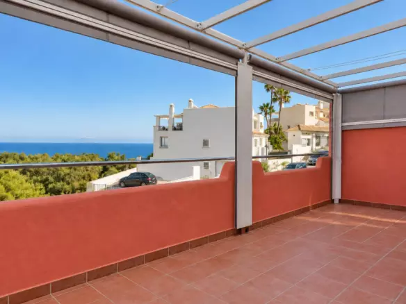 2-bedroom Apartment In Casares, Spain (70 M²)