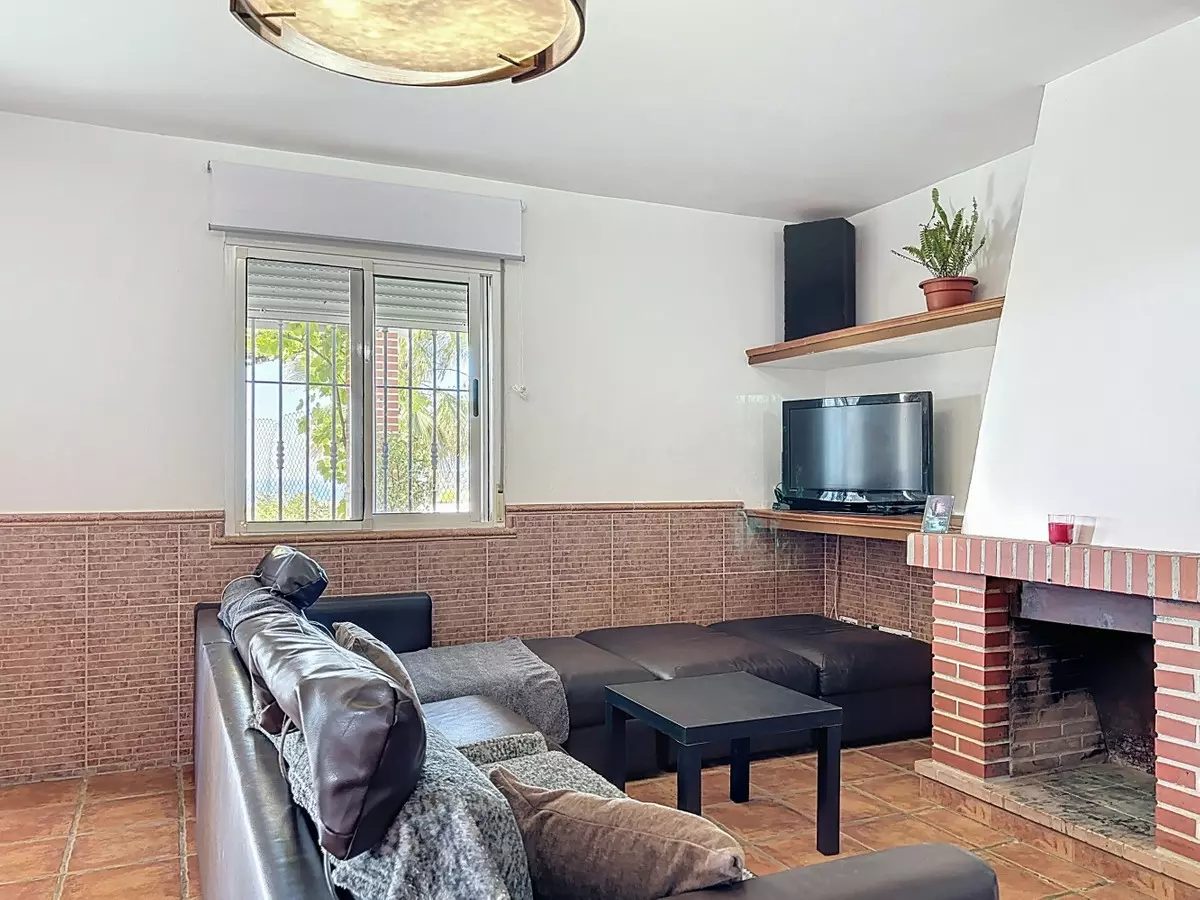 3-bedroom Country House In Vélez – Málaga, Spain (336 M²)
