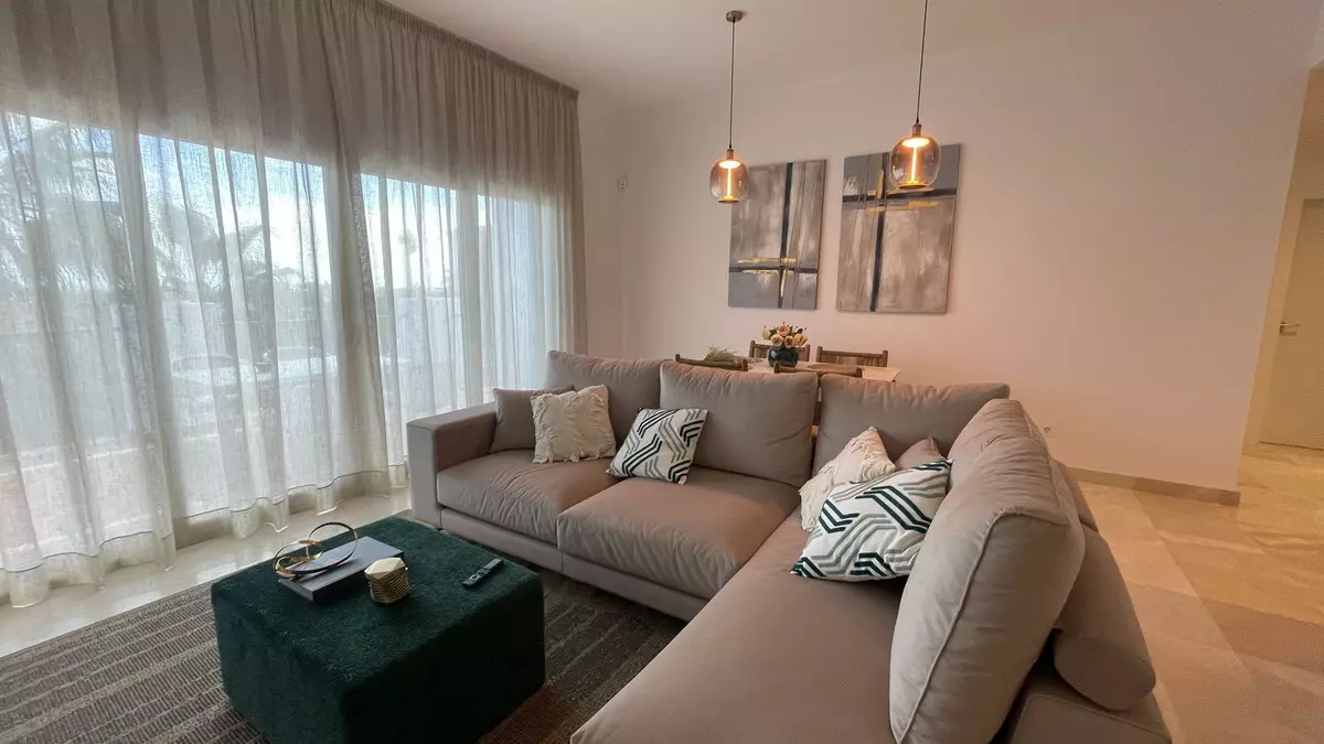3-bedroom Apartment In Estepona, Spain (120 M²)