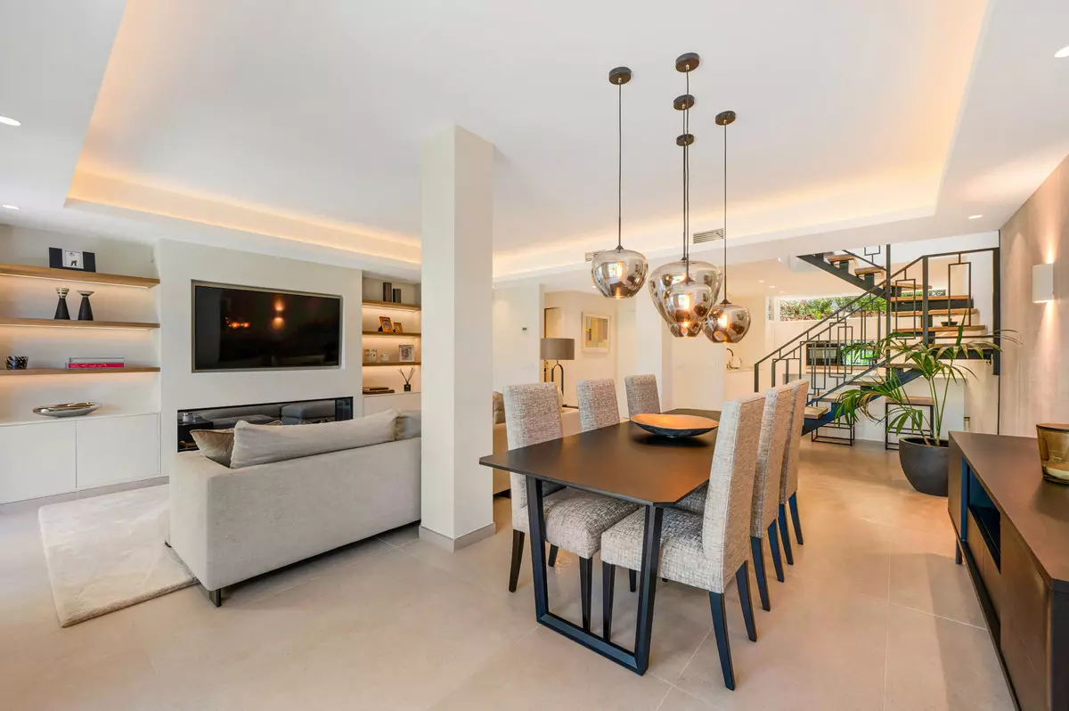 3-bedroom Town House In Benahavis, Spain (212 M²)