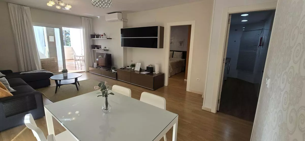 2-bedroom Apartment In Fuengirola, Spain (102 M²)