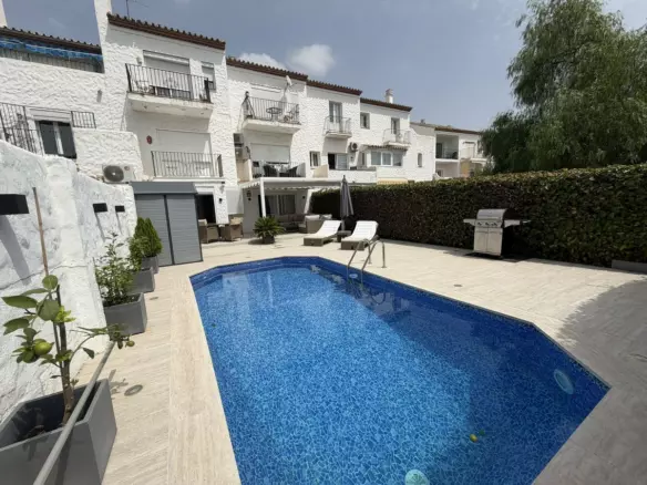 2-bedroom Apartment In Estepona, Spain (80 M²)