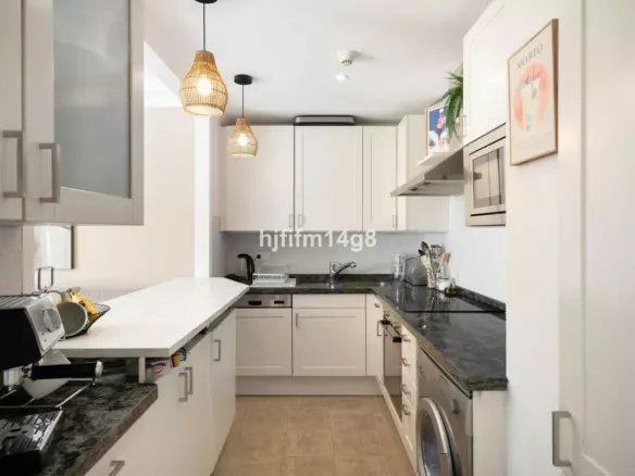2-bedroom Apartment In Marbella, Spain (98 M²)