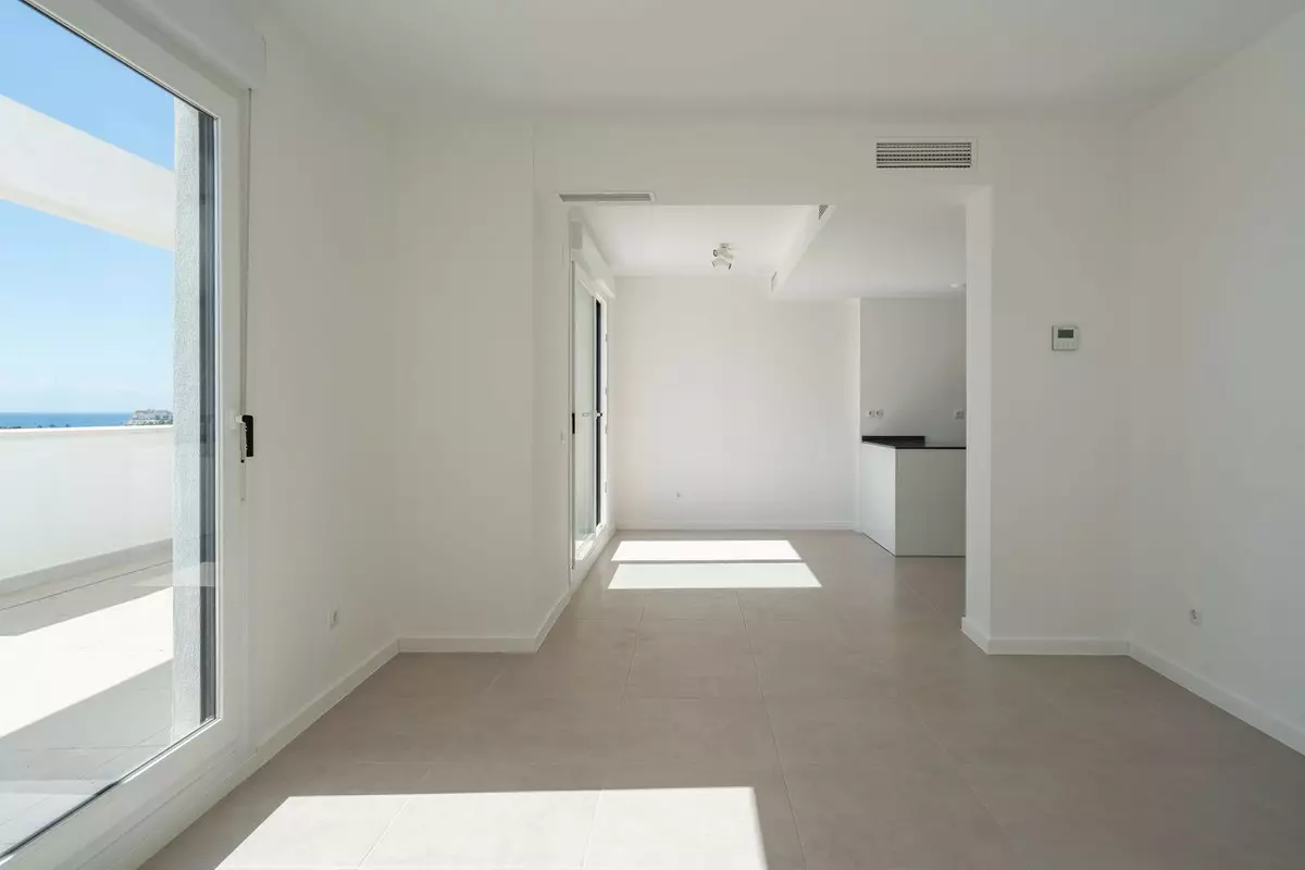 3-bedroom Apartment In Estepona, Spain (111 M²)