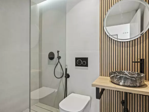 3-bedroom Apartment In Estepona, Spain (210 M²)