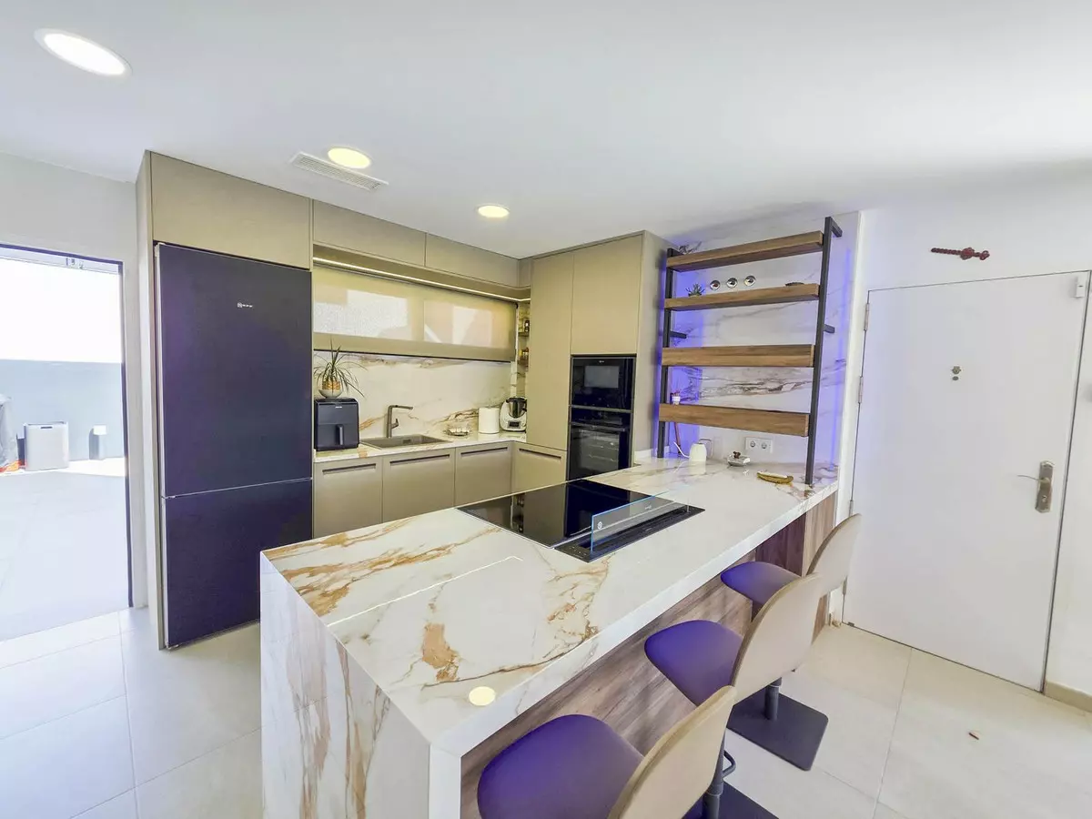 3-bedroom Villa In Manilva, Spain (168 M²)