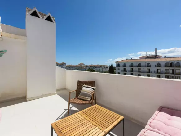 3-bedroom Town House In Marbella, Spain (132 M²)