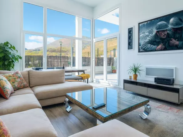 3-bedroom Apartment In Benahavis, Spain (180 M²)