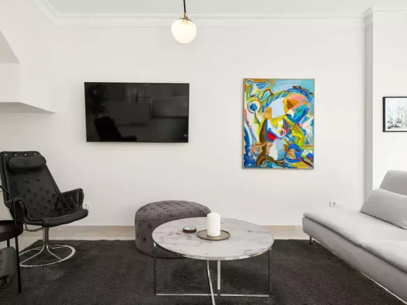 3-bedroom Apartment In Marbella, Spain (151 M²)
