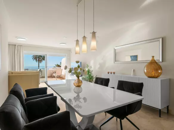 2-bedroom Apartment In Estepona, Spain (93 M²)