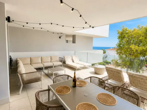 3-bedroom Apartment In Manilva, Spain (101 M²)