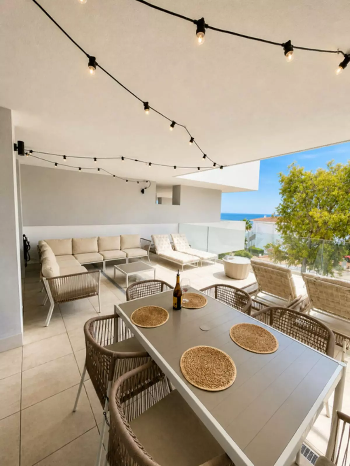 3-bedroom Apartment In Manilva, Spain (101 M²)